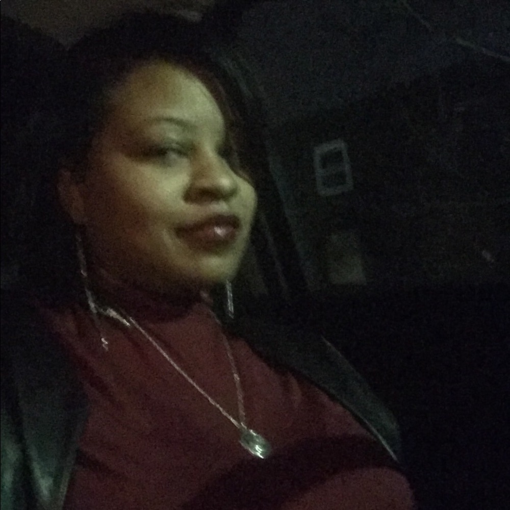 Meet your Posher, Tyrica
